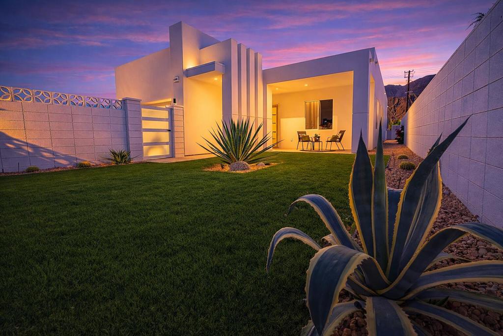 53840 Avenida Carranza