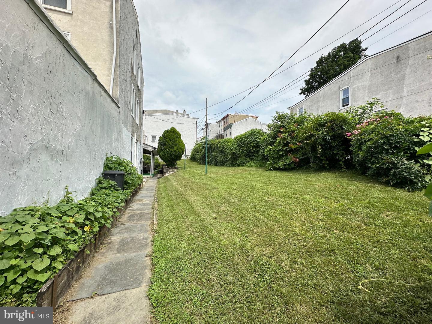 244 Hermitage St