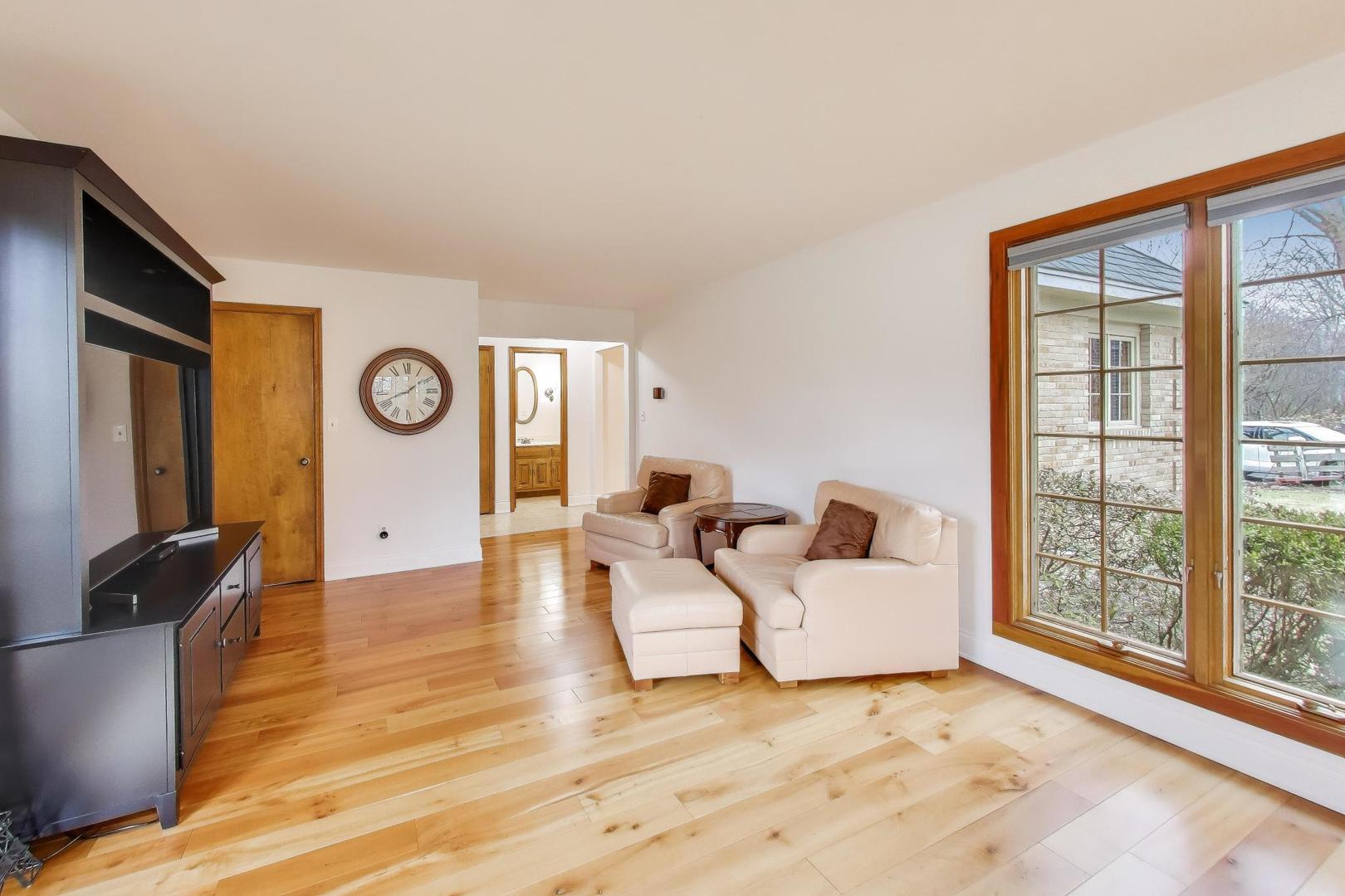 36W787 Red Haw Lane