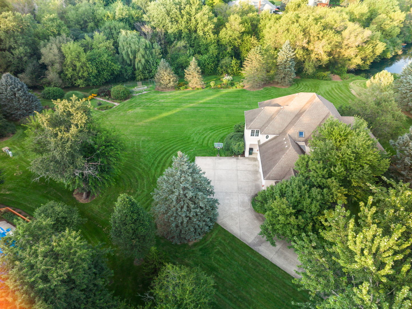 38W590 Barb Hill Drive