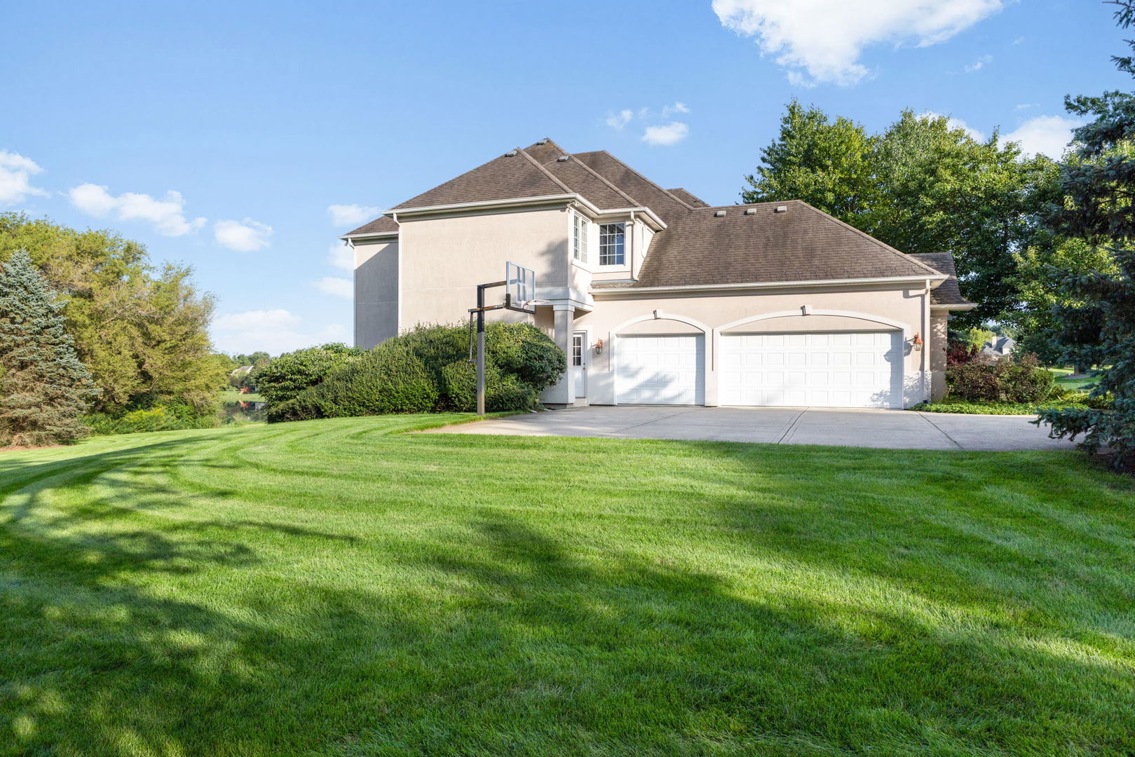 38W590 Barb Hill Drive