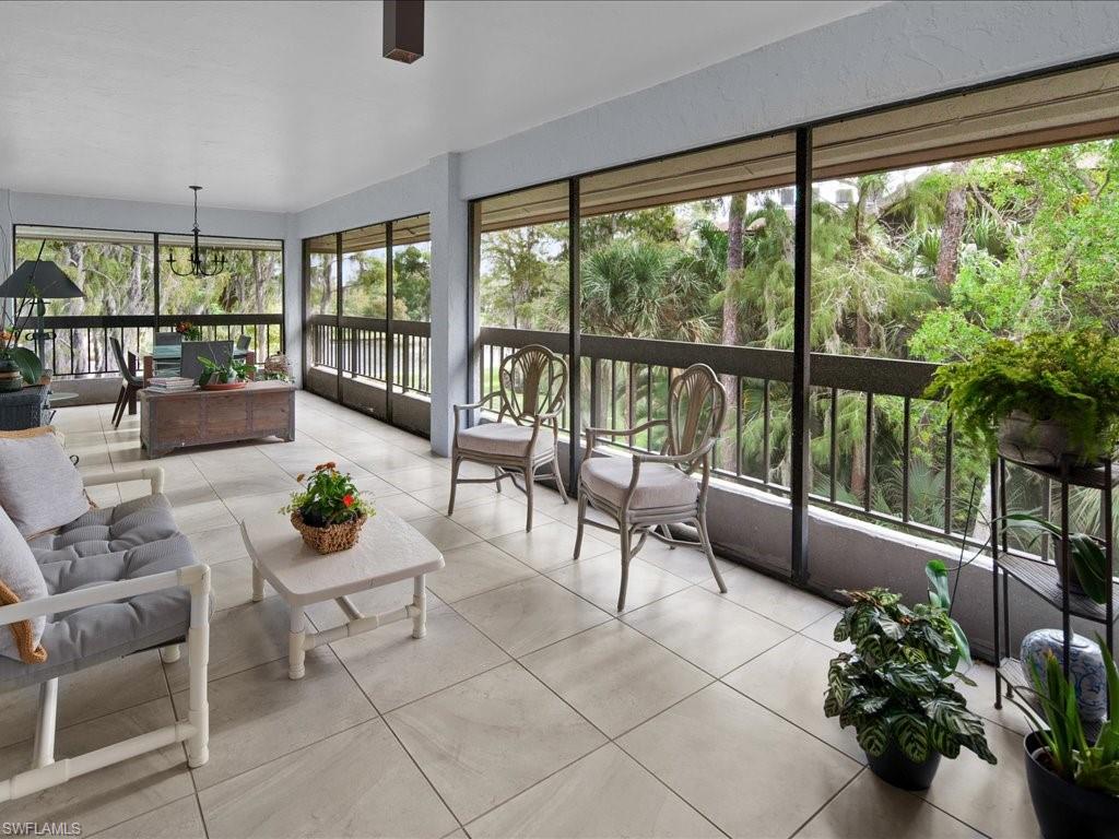 100 Wyndemere WAY # 305 Unit: A-305