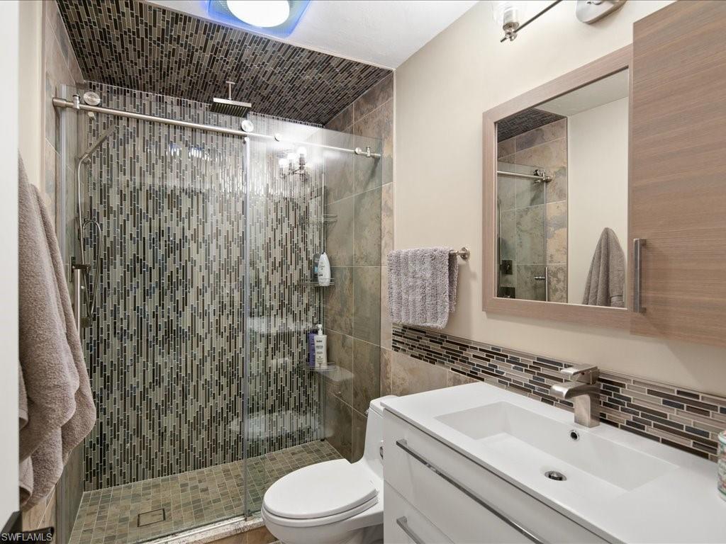 356 Edgemere WAY N # 27