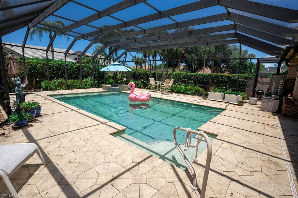 732 Courtside DR