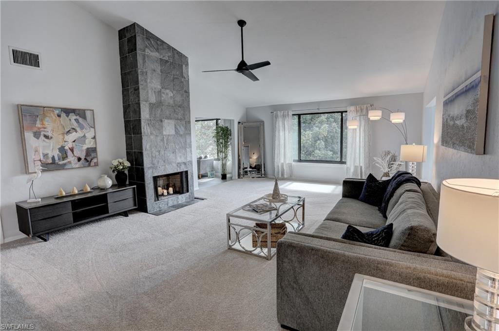 607 Courtside DR # 202 Unit: F-202