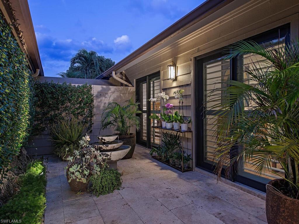 348 Edgemere WAY N # 31