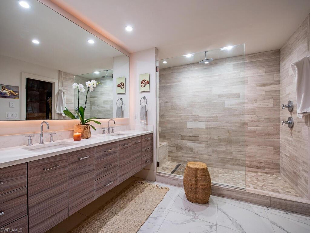 348 Edgemere WAY N # 31