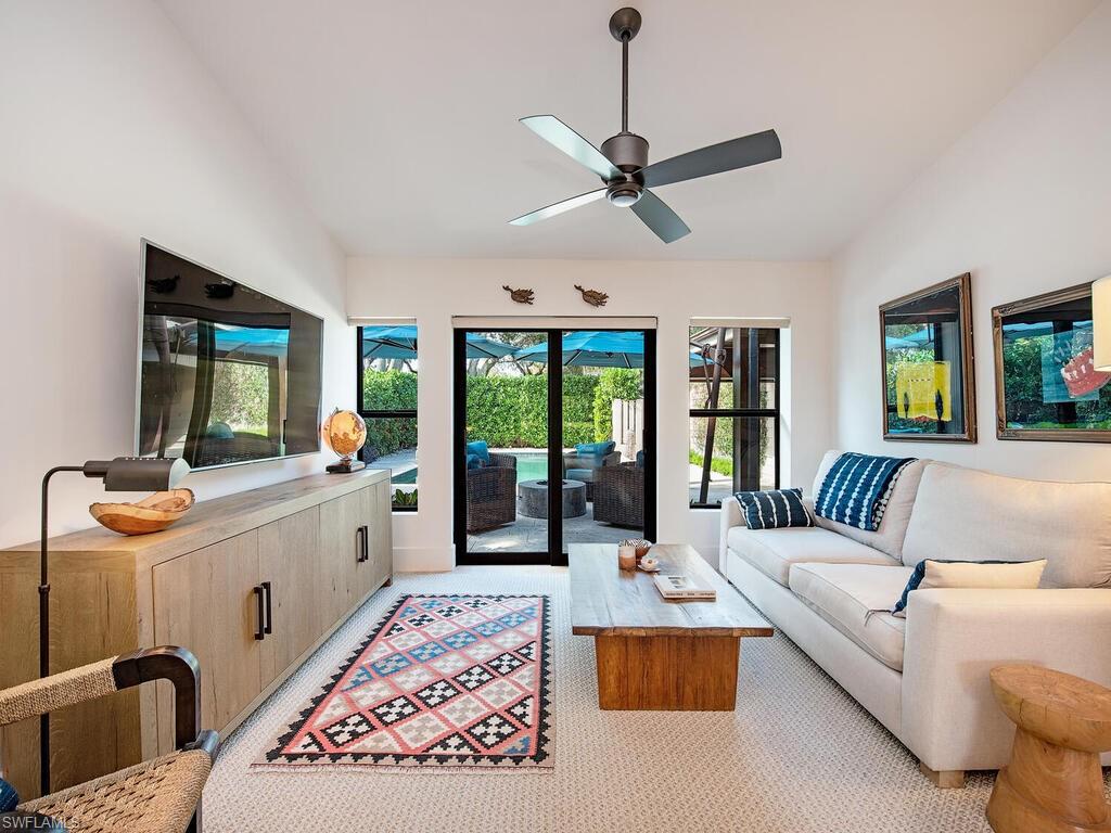 348 Edgemere WAY N # 31