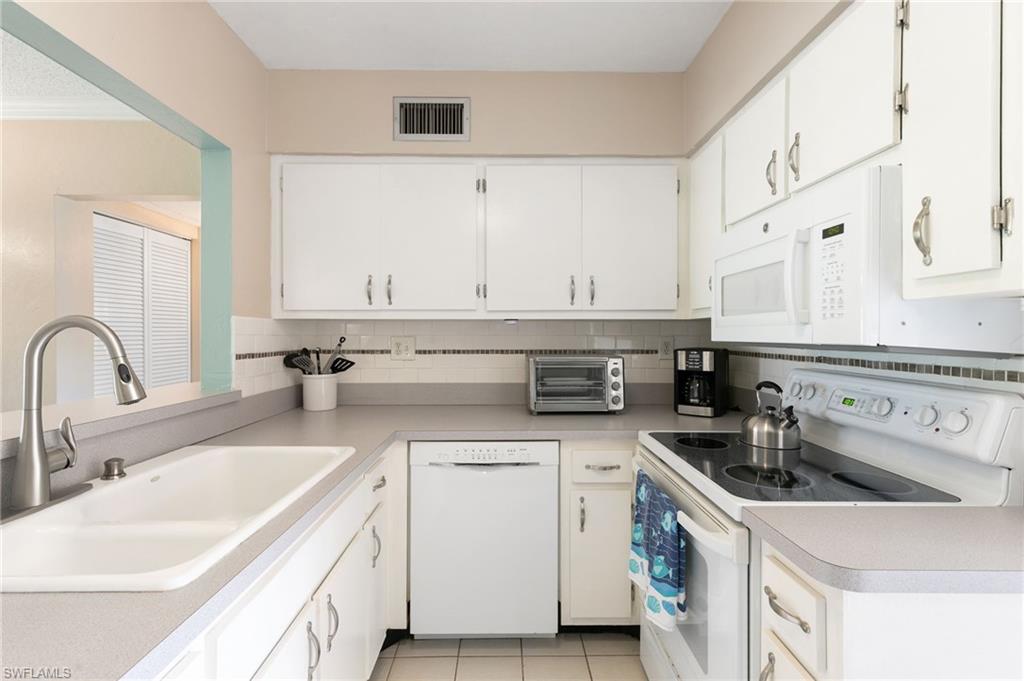 225 S Collier BLVD # 102 Unit: 1-102