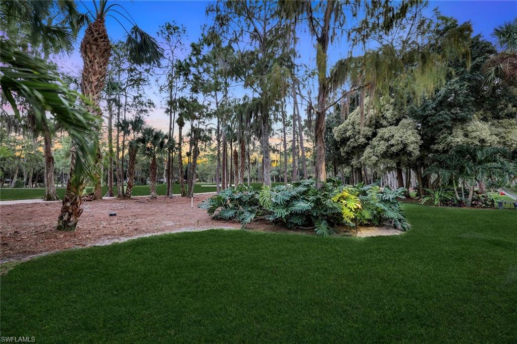 370 Edgemere WAY N # 20