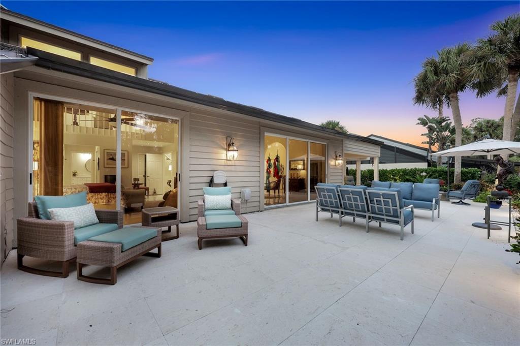 370 Edgemere WAY N # 20