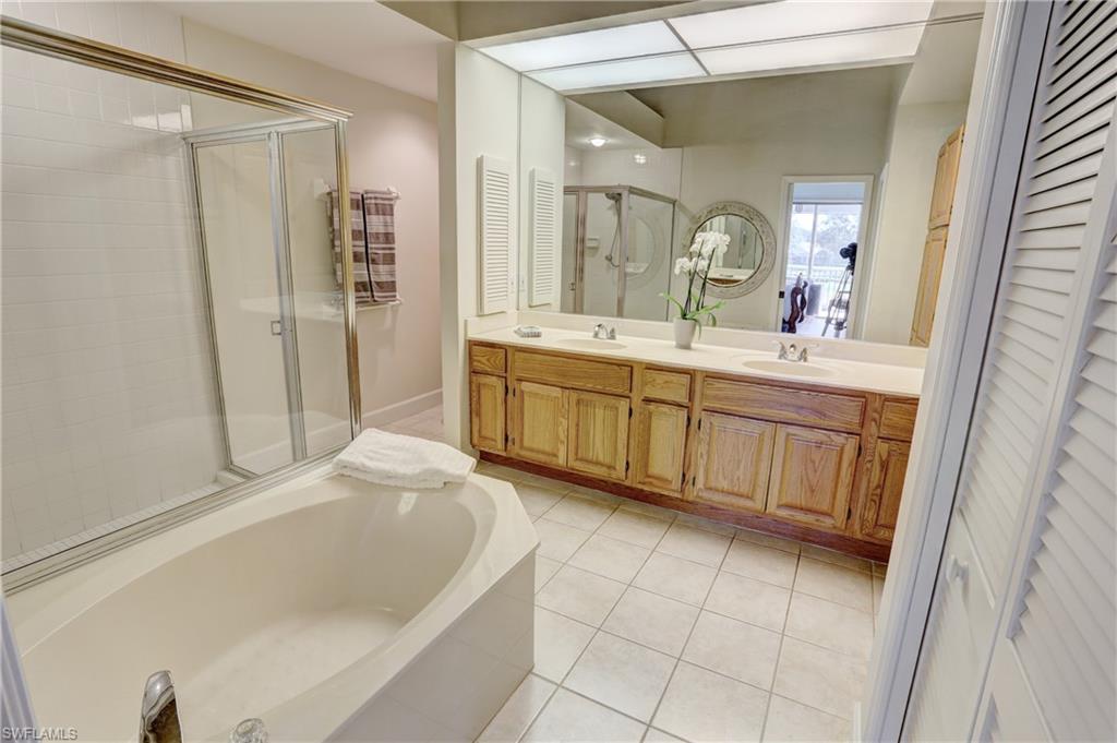 486 Edgemere WAY E # 2