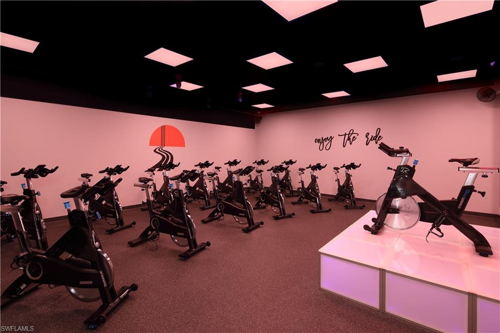 486 Edgemere WAY E # 2