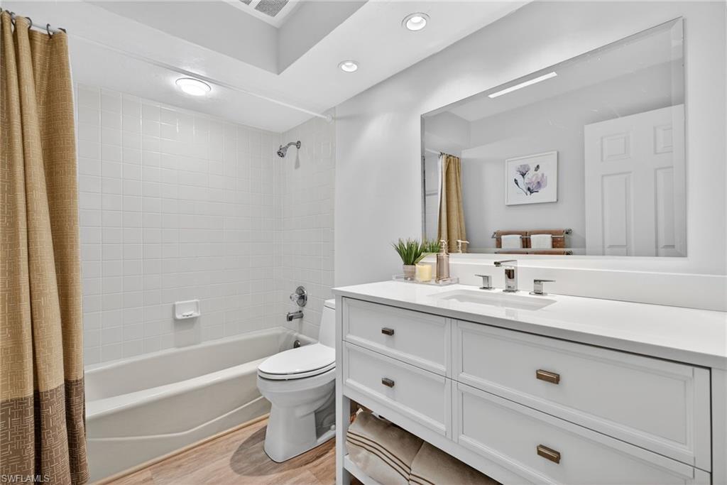 344 Edgemere WAY N # 33