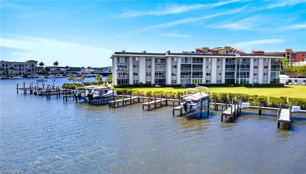 309 Goodlette-Frank RD S A204