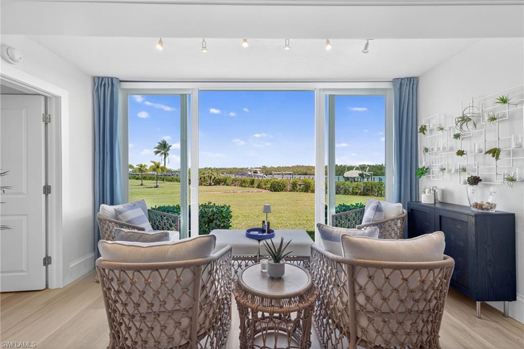 309 Goodlette-Frank RD S A204