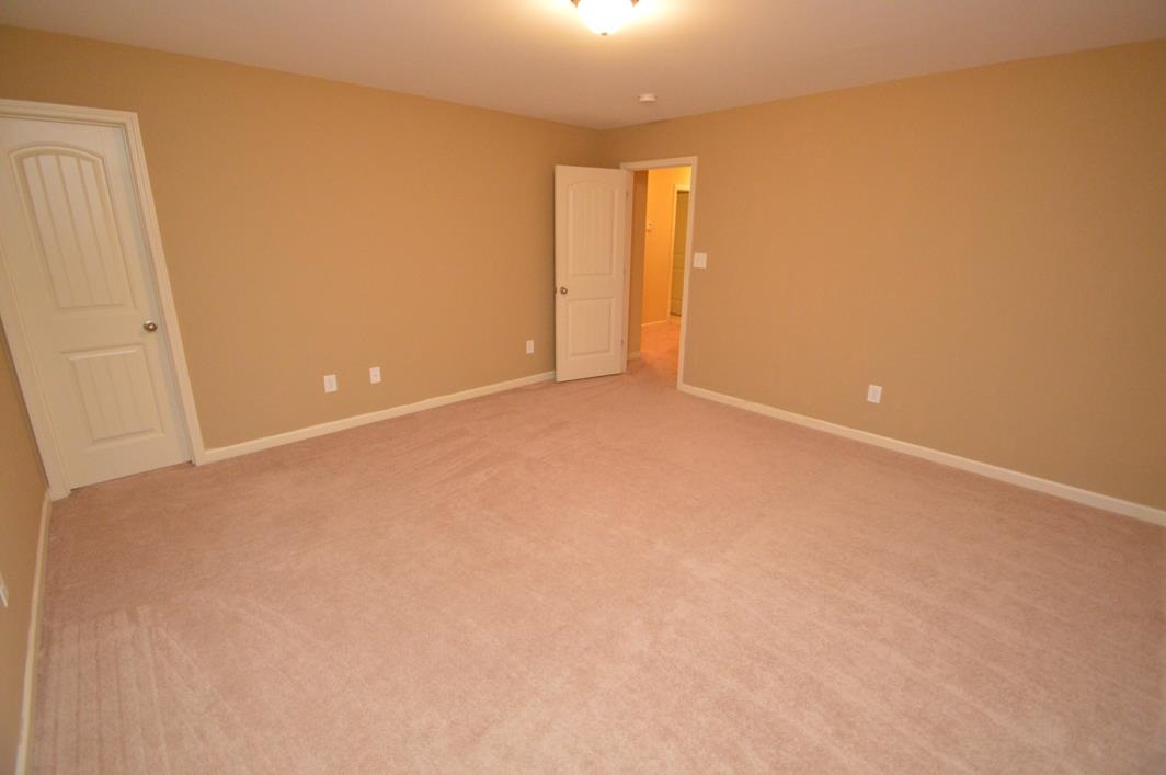 202 Great Oak Way