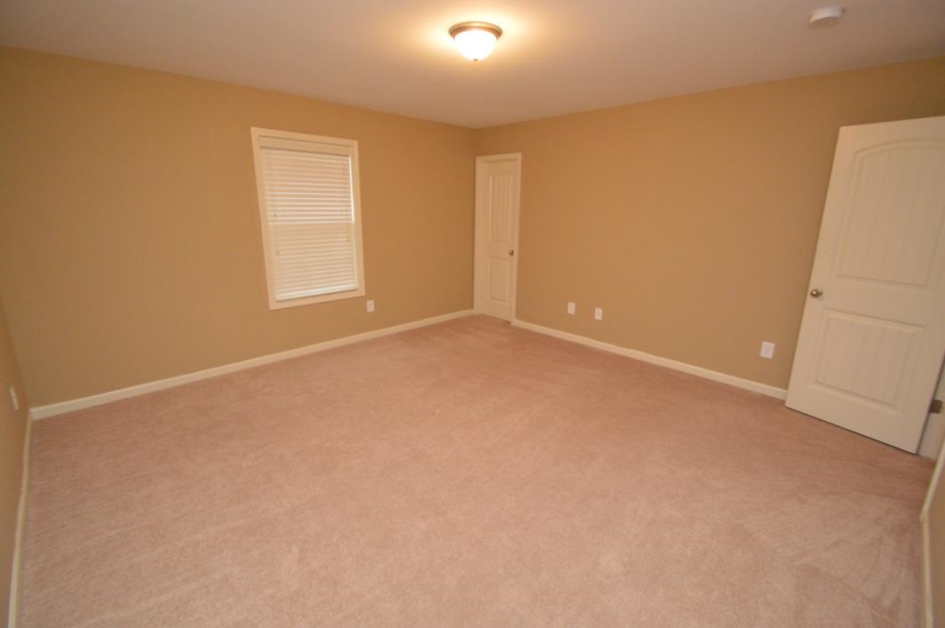 202 Great Oak Way