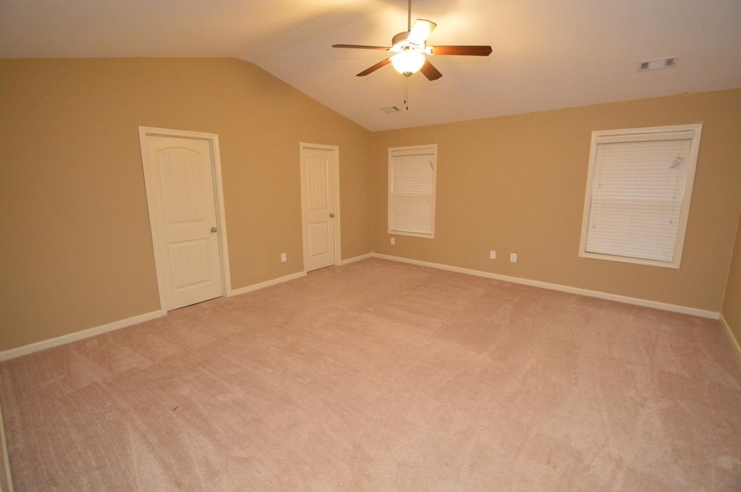 202 Great Oak Way