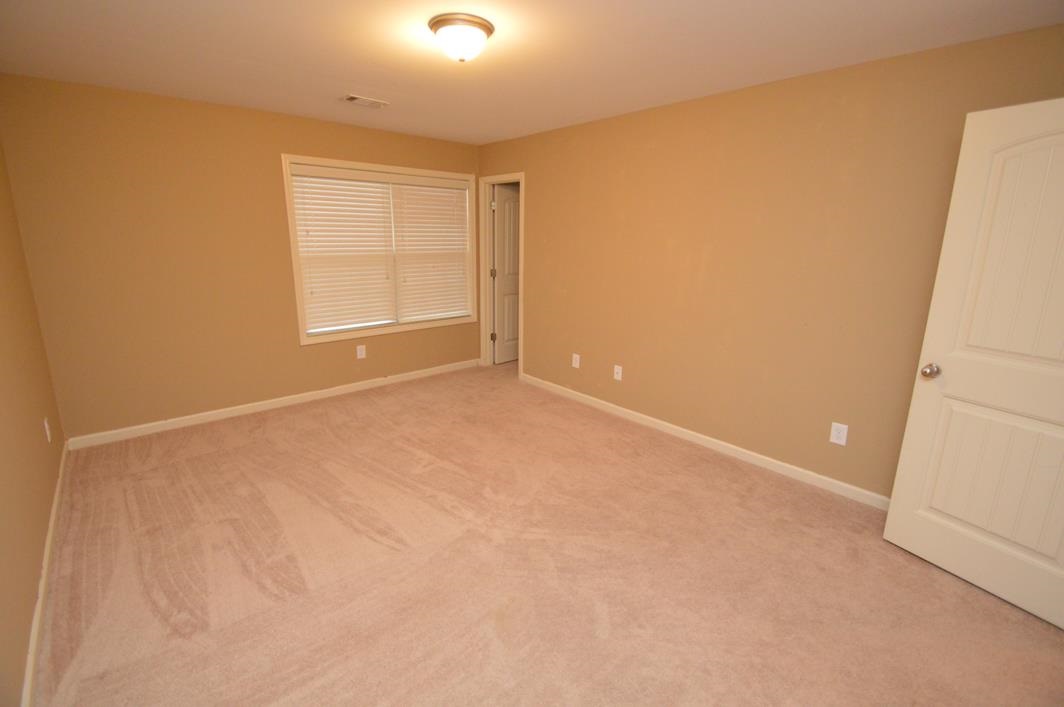 202 Great Oak Way