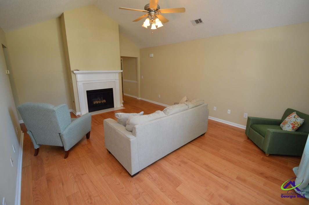 306 Eagles Landing Trail