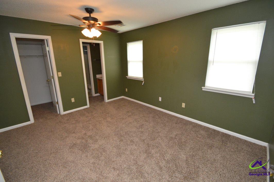 109 Kensington Circle