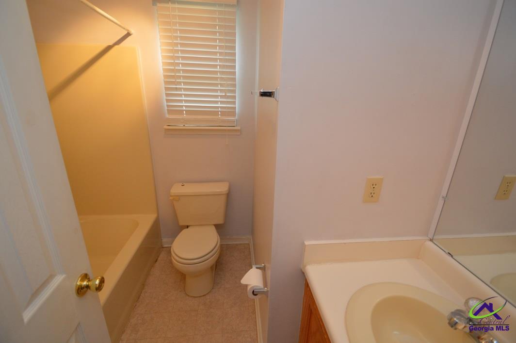 109 Kensington Circle