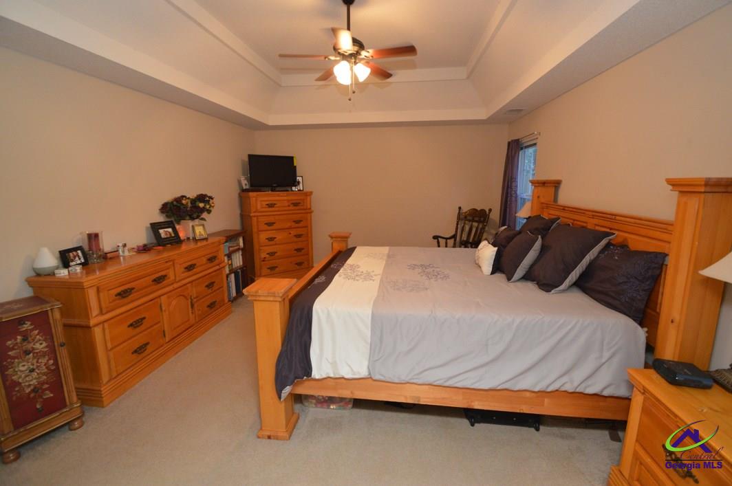 217 Hummingbird Lane