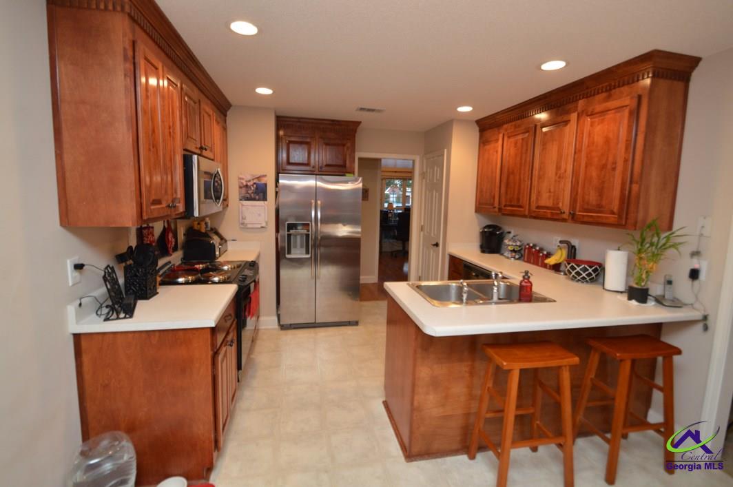217 Hummingbird Lane
