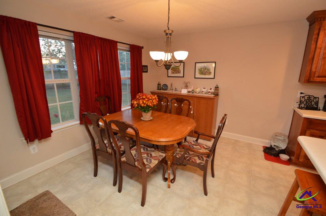 217 Hummingbird Lane
