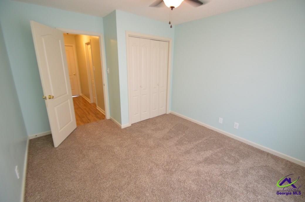 208 Settlers Trail