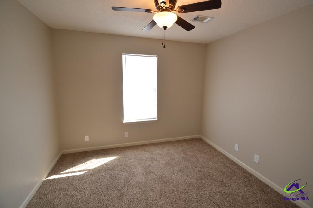 208 Settlers Trail