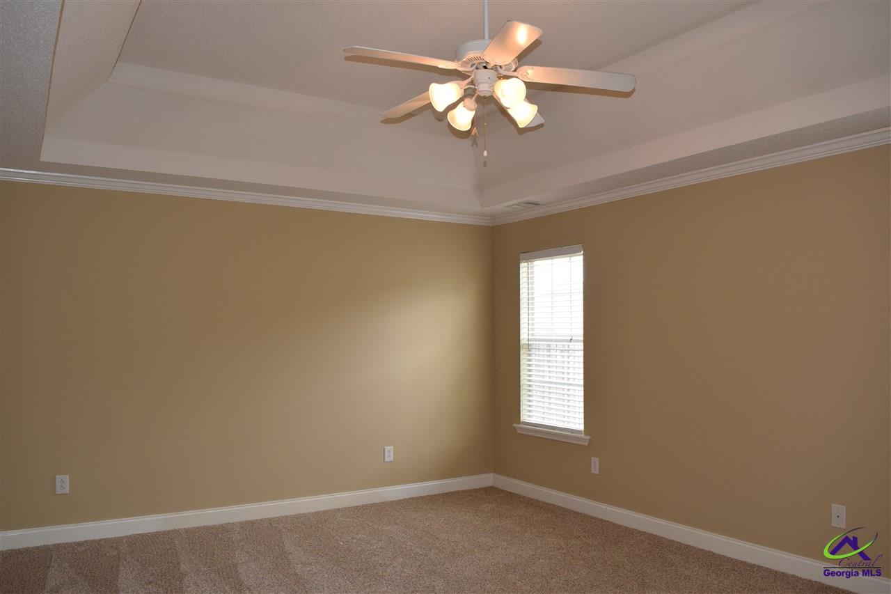 212 Hummingbird Lane