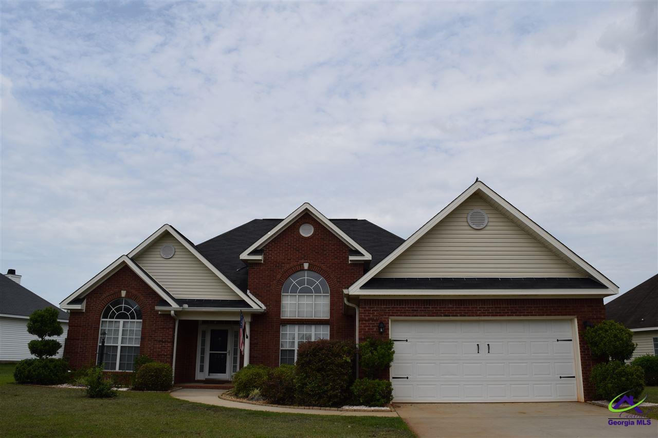 212 Hummingbird Lane