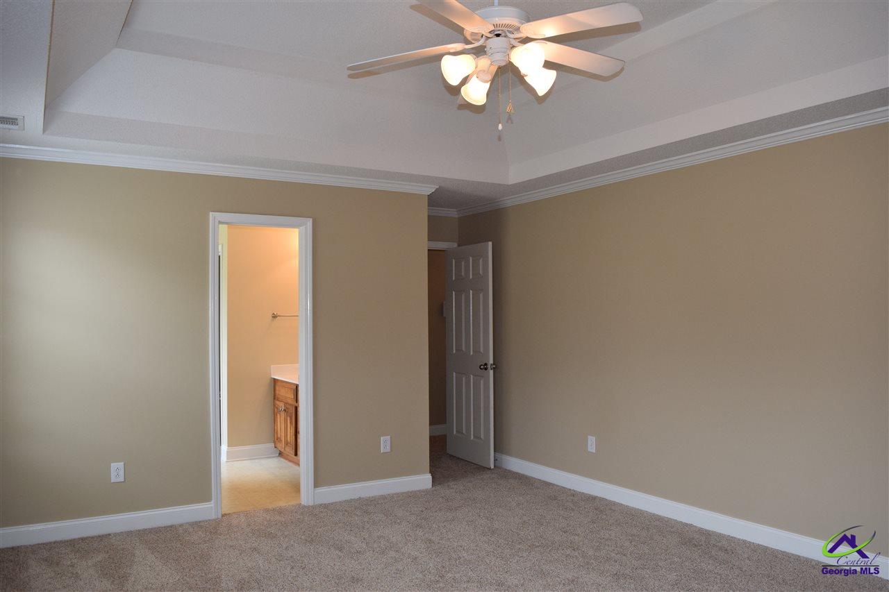 212 Hummingbird Lane