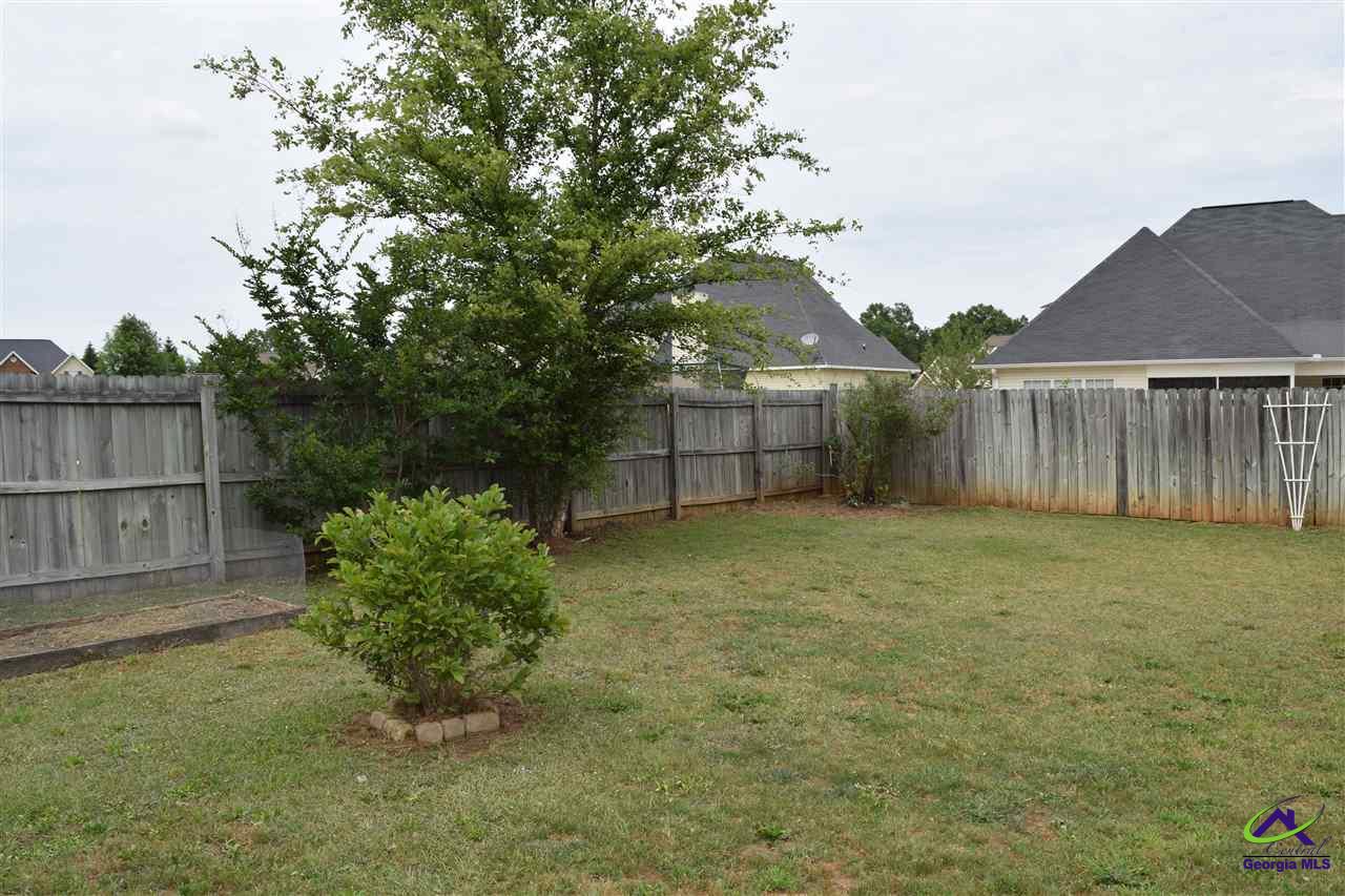 212 Hummingbird Lane
