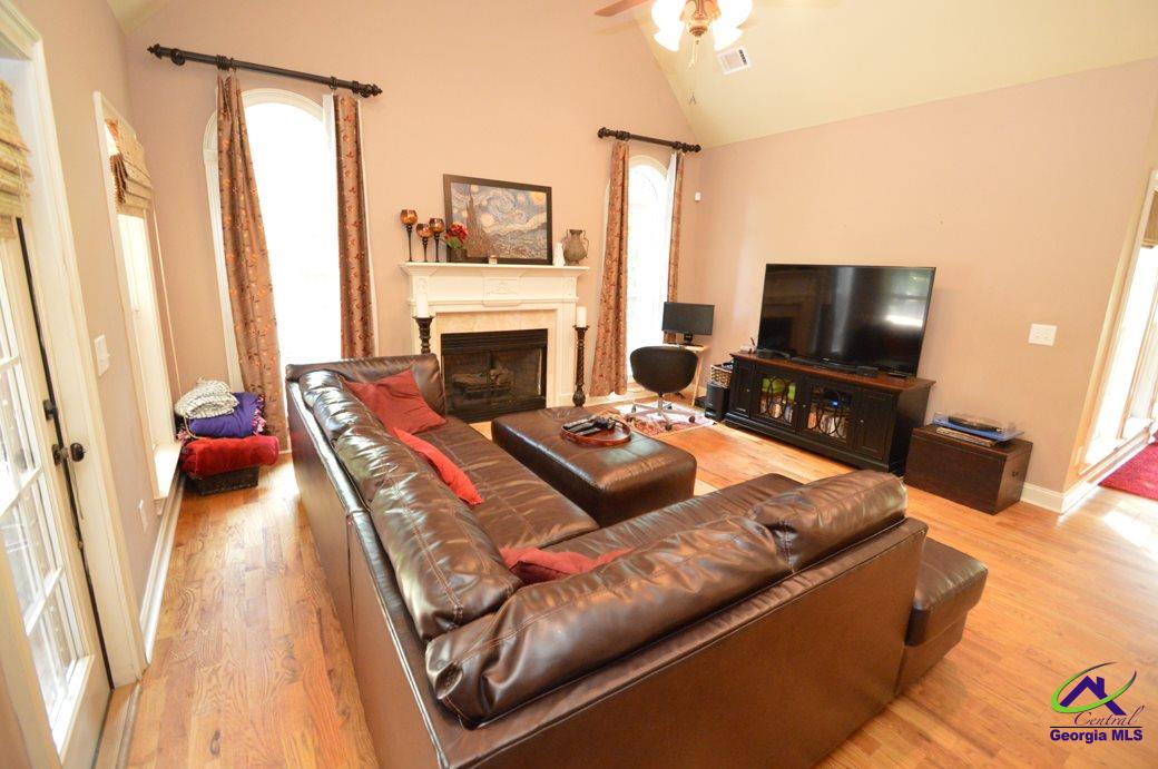 254 Southfield Court