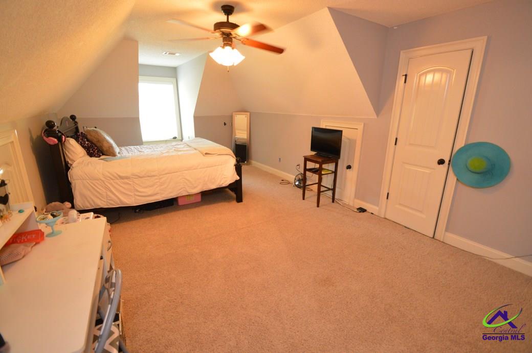 254 Southfield Court
