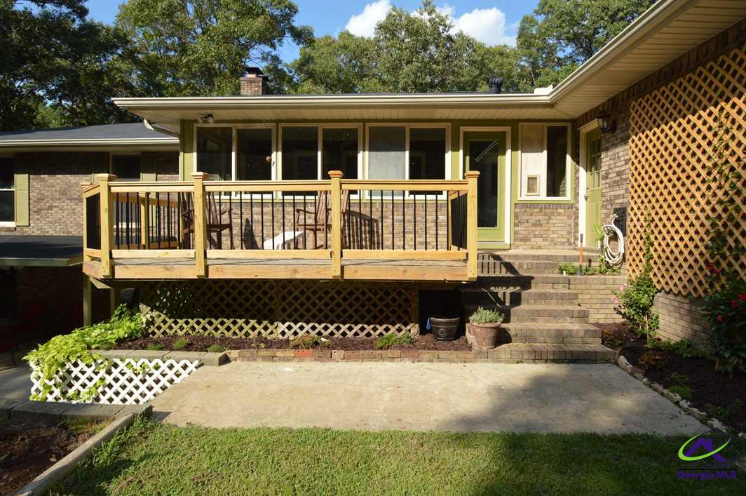 102 Nancy Place