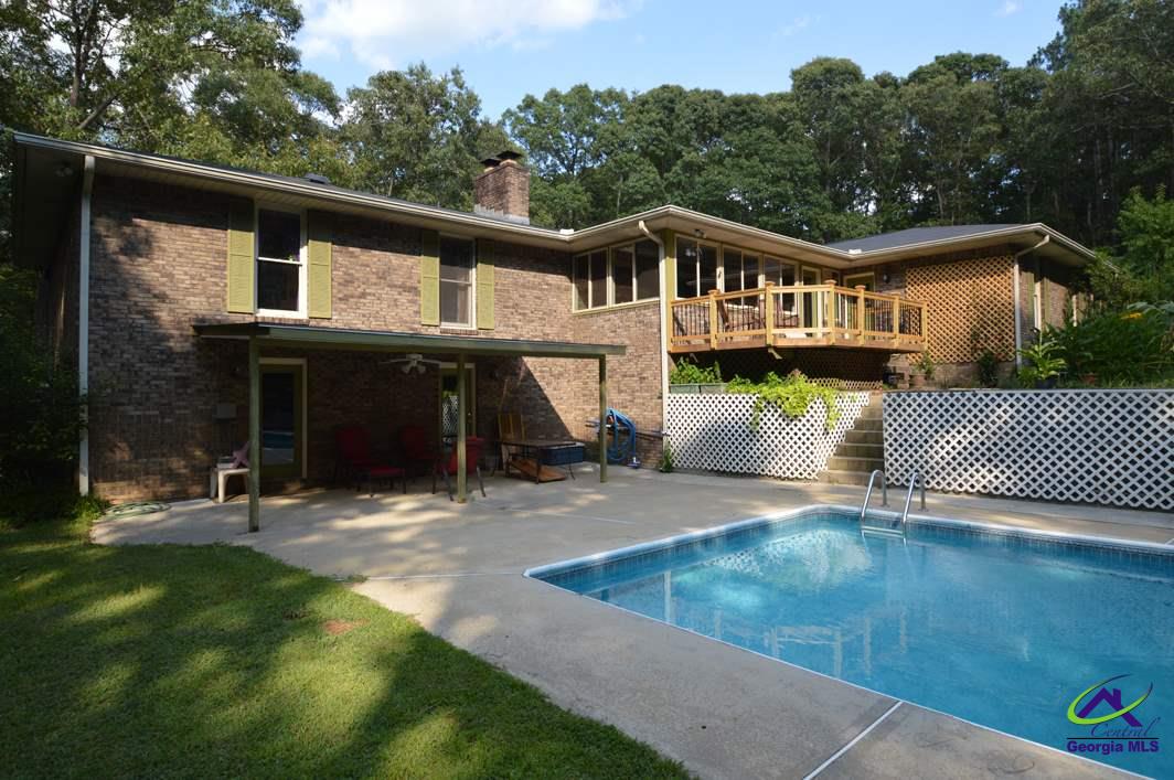 102 Nancy Place