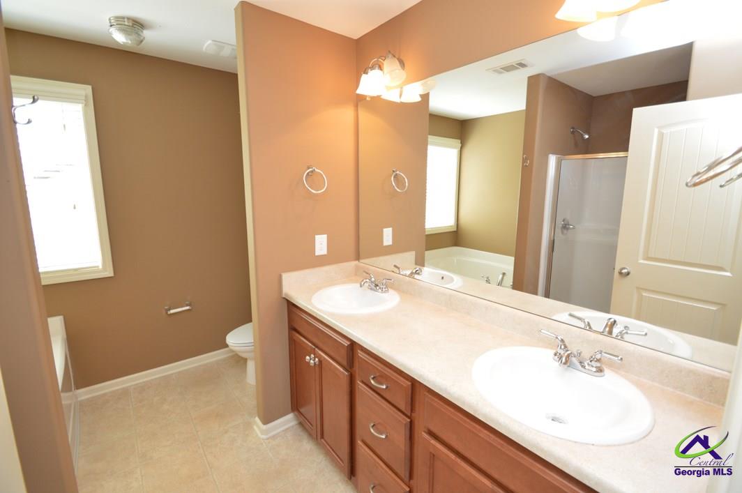 114 Great Oak Way