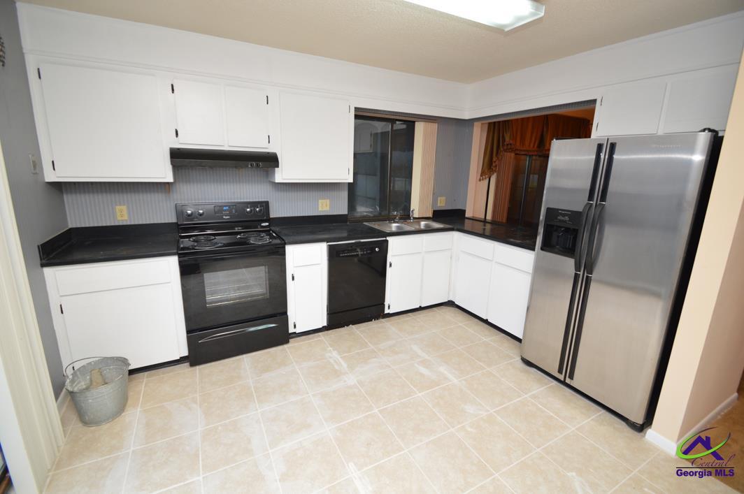 234 Atrium Ct