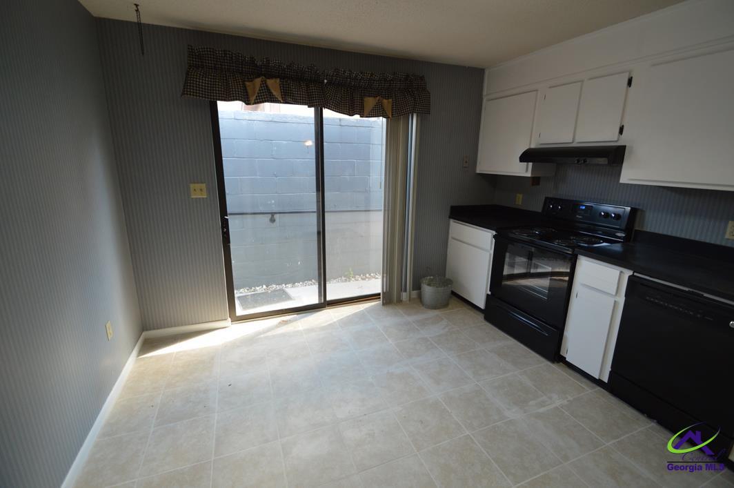 234 Atrium Ct