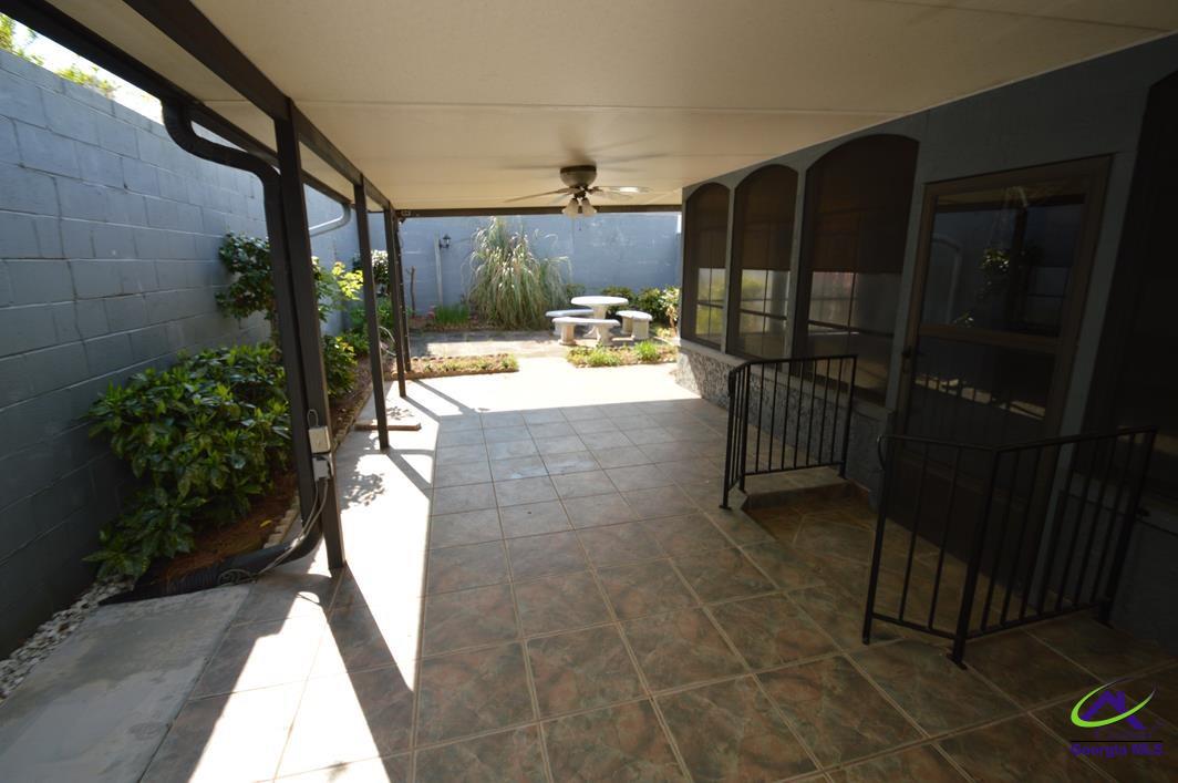 234 Atrium Ct