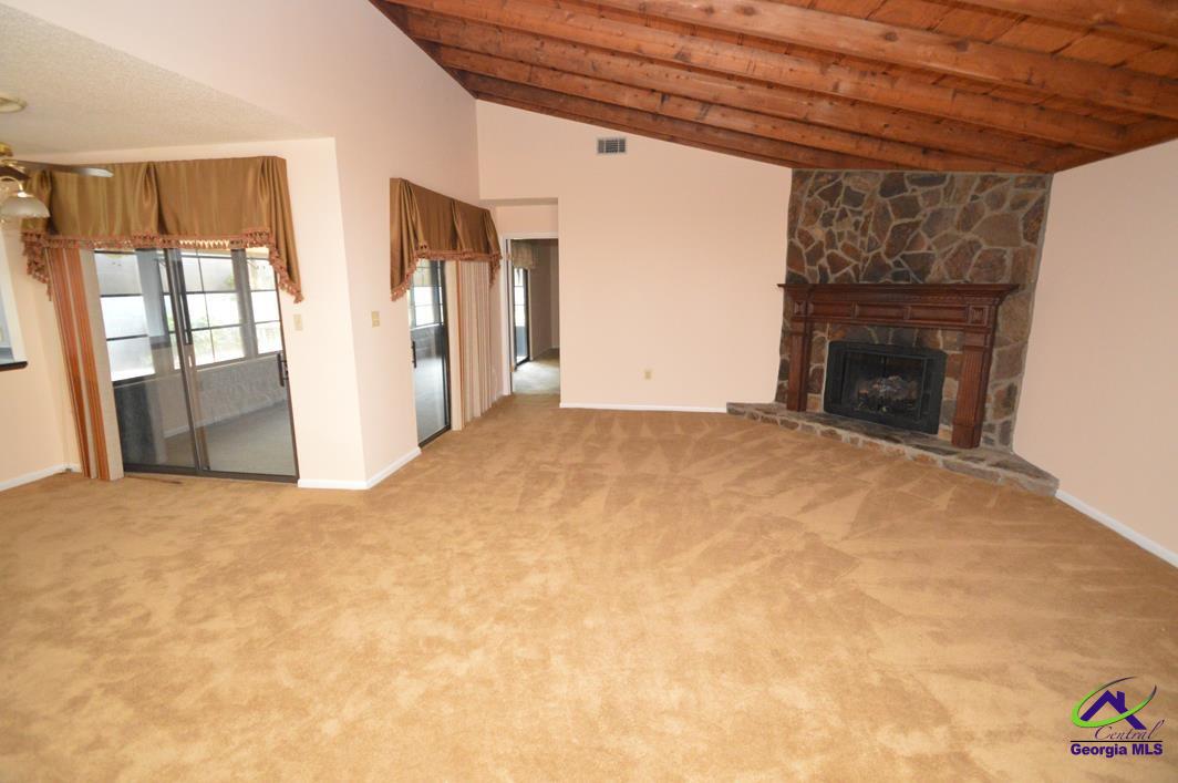 234 Atrium Ct