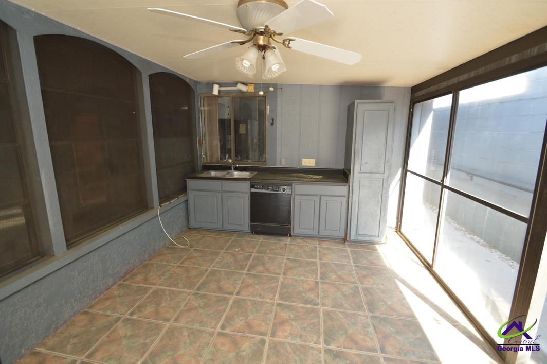 234 Atrium Ct