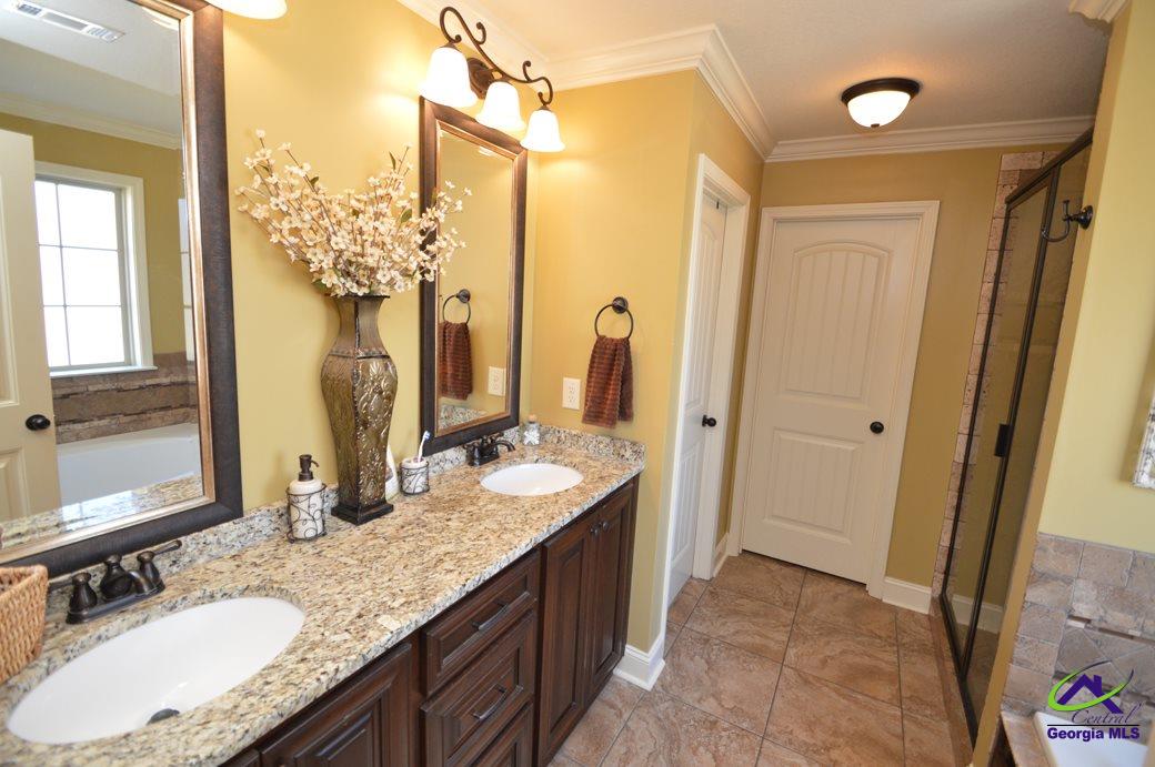 300 Grand Reserve Way