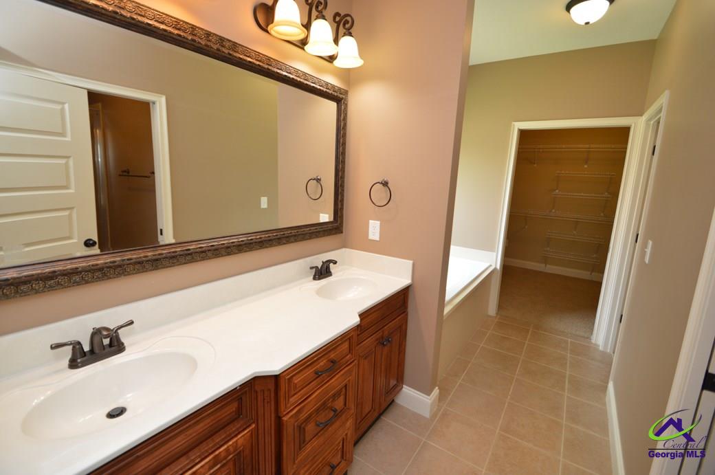 115 Westchester Trail