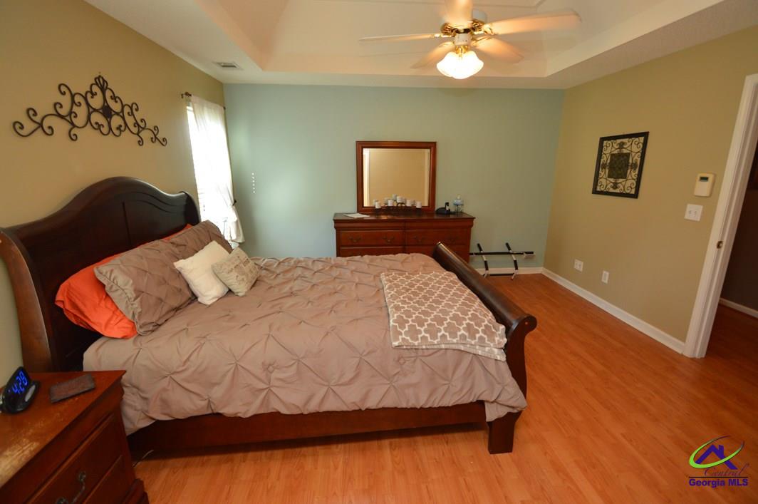 108 Silverking Court