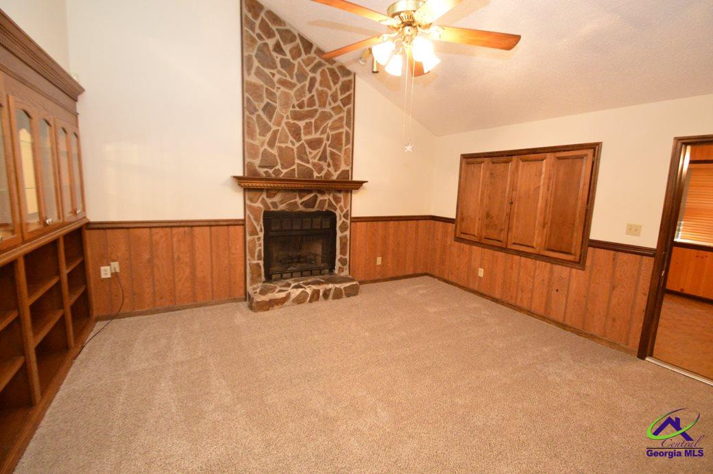 306 Westcliff Center